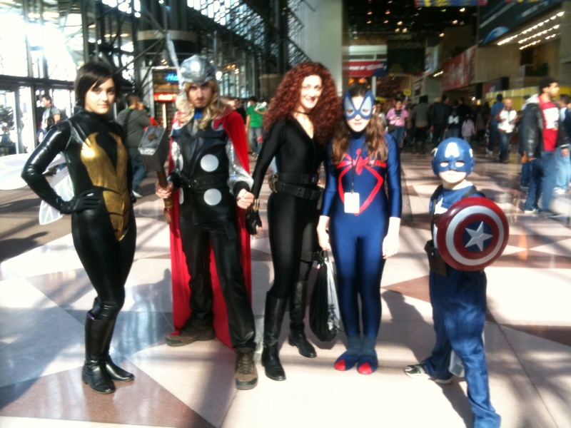 Illustration for article titled The Avengers Cosplay